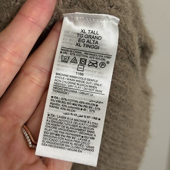 NWT Old Navy Mockneck Eyelash Sweater Tank in Sedimentary - Size XL Tall - Picture 5 of 6